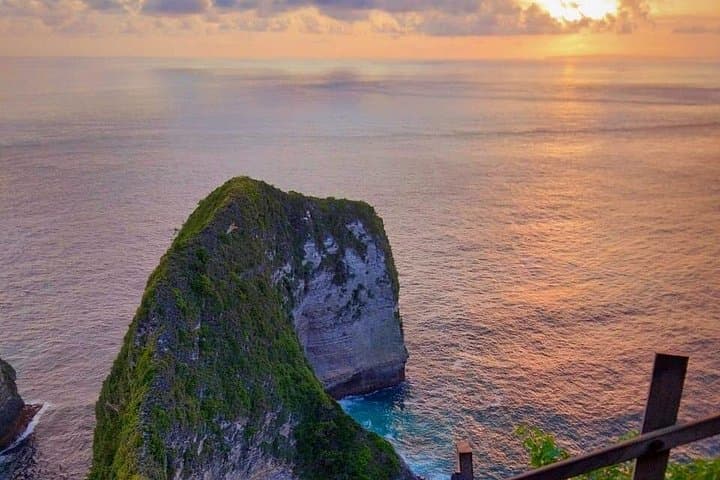 Day Trip to the West of Penida Island — photo 1 of 20