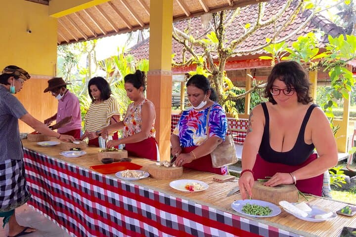 Bali Cooking Class with Hotel Pick-up — photo 1 of 5