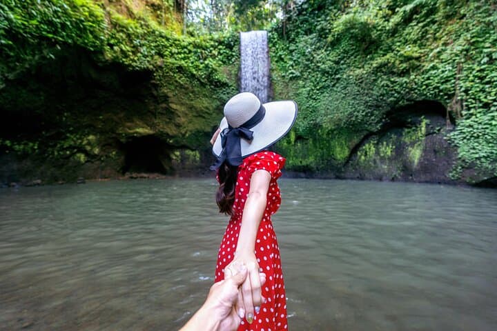 Best of Waterfalls: Tibumana waterfall, Tukad Cepung, & Tegenungan — photo 1 of 6