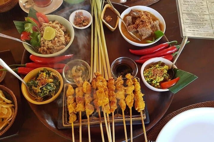 Ubud Cooking Class Bali with Balinese Chef — photo 1 of 7