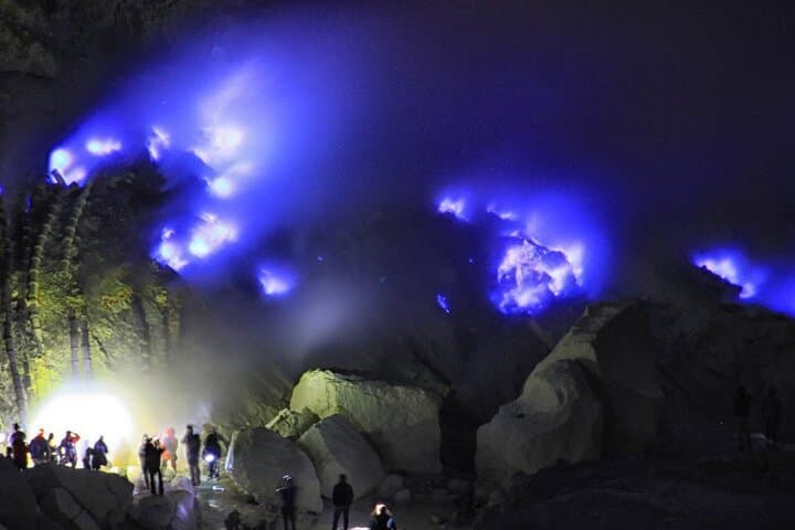 Mount Ijen Volcanic Crater Overnight Trip from Bali — photo 1 of 7