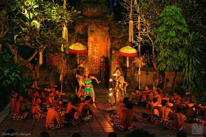 Ubud Evening Tour with Balinese Cultural Show — photo 1 of 13