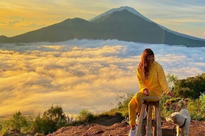 Bali Sunrise Trekking Mount Batur with Guide — photo 1 of 8