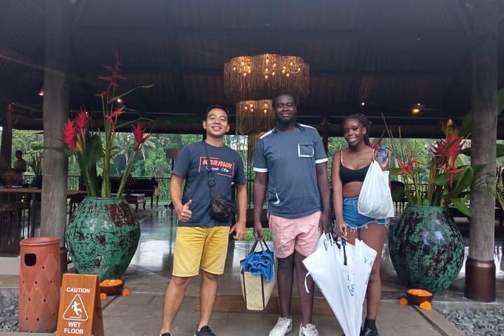 Seminyak To Ubud Private Transfer — photo 1 of 9