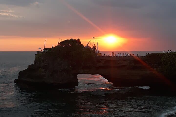 Tanah Lot and Royal Temple including Chocolate Tasting Full-Day Tour — photo 1 of 7