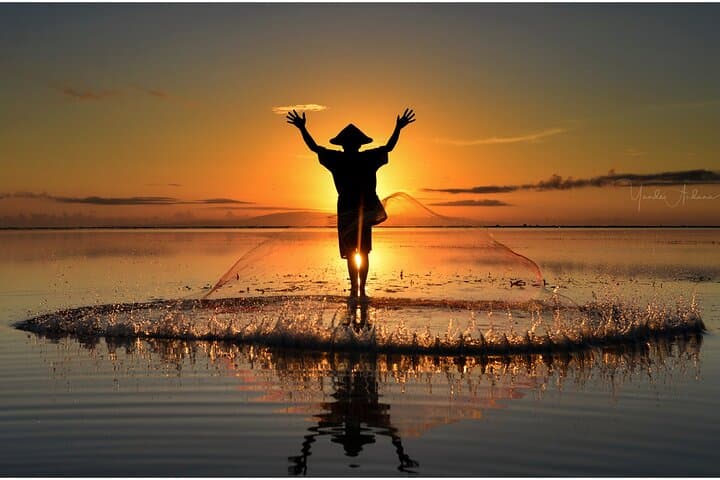 Sunrise With Fisherman Shot Tour in Bali — photo 1 of 36