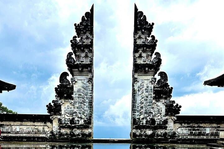 Heaven Gate East Bali Private Tour — photo 1 of 4