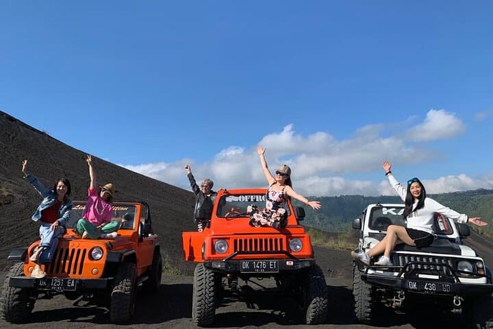 Batur volcano jeep tour and hiking — photo 1 of 7