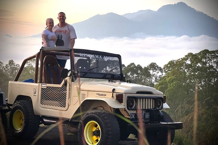 Mount Batu Sunrise by Jeep 4WD + Black lava + Natural Hotspring — photo 1 of 6
