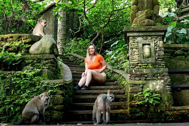 Private Ubud Tour: Waterfall, Rice Terrace & Monkey Forest — photo 1 of 9