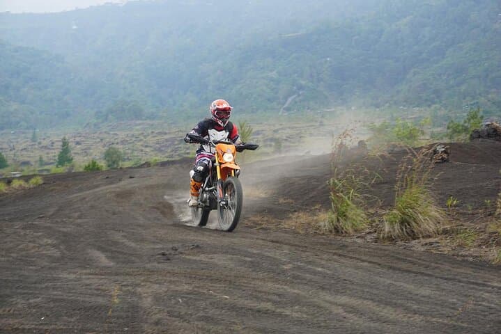 Ubud Dirtbike Tour Kawasaki KLX 150cc — photo 1 of 6