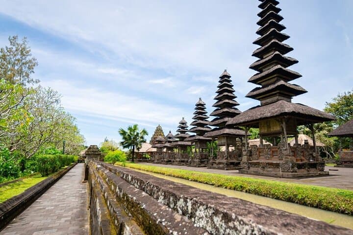 Tanah Lot Temple - Half Day Tour - All Inclusive — photo 1 of 51