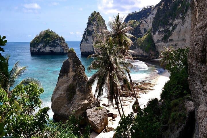 East Nusa Penida Instagram Tour — photo 1 of 8