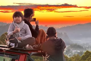 Mount Batur Sunrise jeep and Black Lava & Pyramid Hot spring