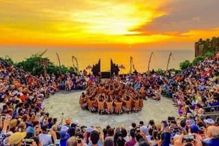 Half Day Tour - Uluwatu temple - Kecak dance - Jimbaran dinner