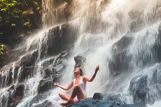 Ubud Day Tour : Waterfall, Temple and Local Night Market Tour