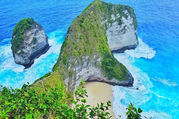 Nusa Penida Tour: All-Inclusive West Day Trip from Bali — photo 1 of 16