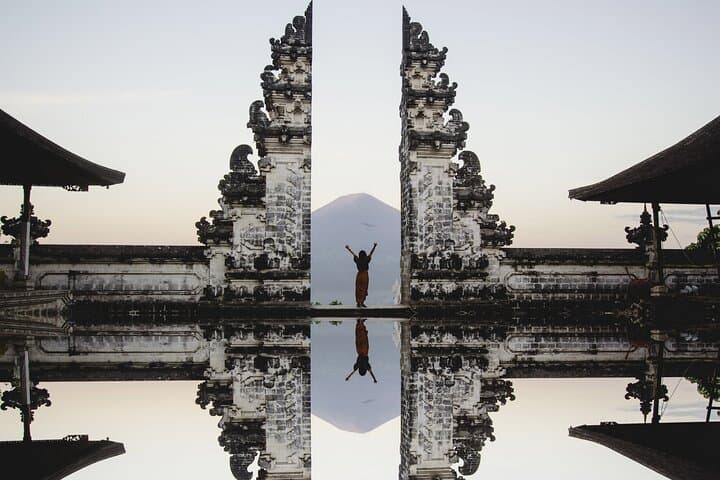 Private Bali Instagram Gate of Heaven Temple Tour and Breakfast — photo 1 of 20