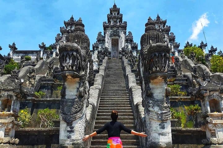 East Bali Tour - Gate of Heaven - Tirta Gangga - Tukad Cepung — photo 1 of 13