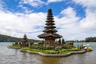 Full Day Wonders of Bali Private Tour with Pickup and Lunch