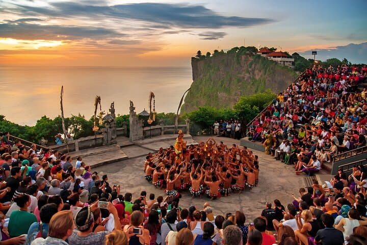 Bali Day Tour: Ubud Exploration and Uluwatu Sunset by Private Car — photo 1 of 14