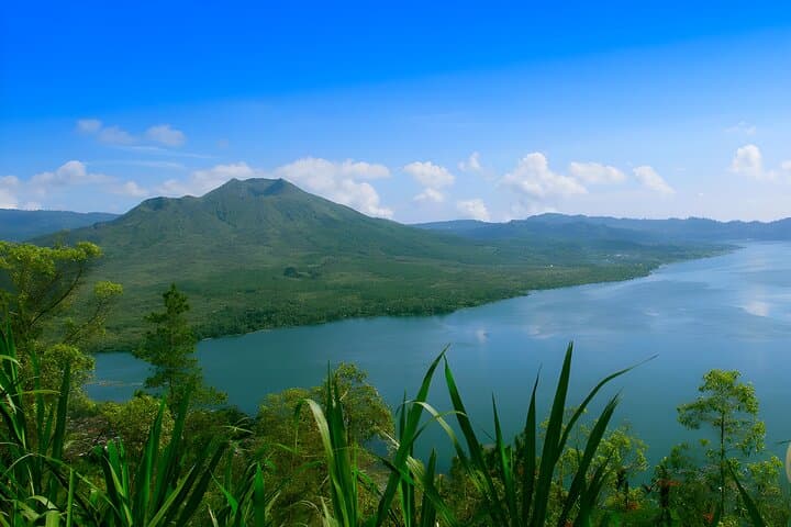 Bali Full-Day Car Charter: Ubud and Kintamani Volcano Trip — photo 1 of 14