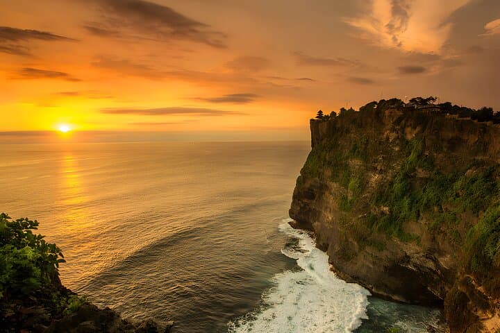 Ubud Waterfall and Uluwatu Sunset Tour — photo 1 of 14