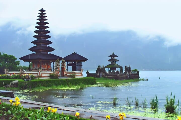 Private Full-Day Car Charter: Beauty of North Bali Tour — photo 1 of 10