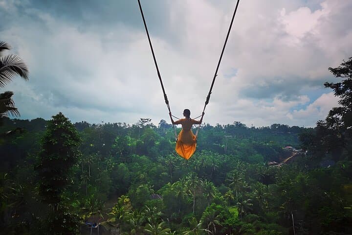 Bali Swing Activities and Uluwatu Sunset Trip with Dinner Package — photo 1 of 11