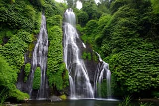 Bali Car Charter with English Speaking Driver