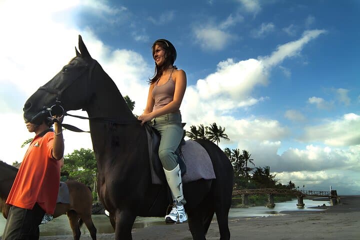 Bali Horse Riding in Saba Bay for 1 Hour with Pick Up Service — photo 1 of 9