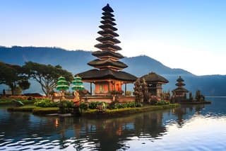 Best of Ulun Danu Temple, Jatiluwih Rice Terrace and Tanah Lot
