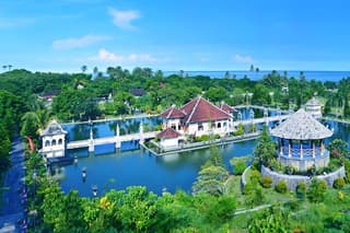 The Gates of Heaven Bali Tour : Bali Instagrammable Trip