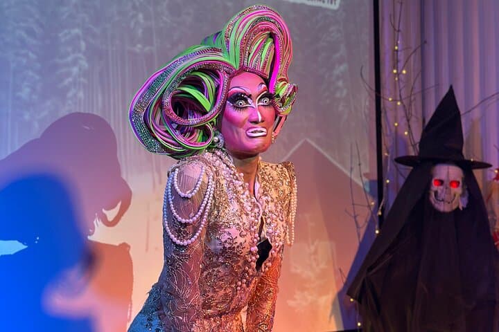 Canggu: Drag Show with Dinner — photo 1 of 9