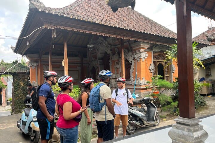Ubud eBikes Tour to Tegallalang Rice Terrace — photo 1 of 37