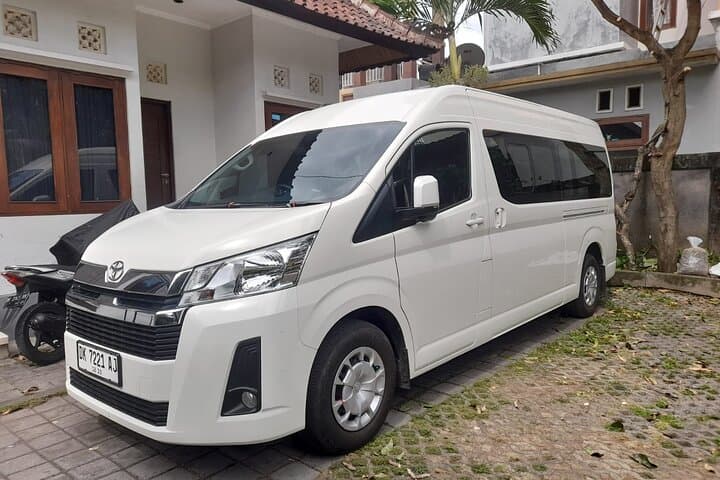 Bali Shuttle Bus Service — photo 1 of 9