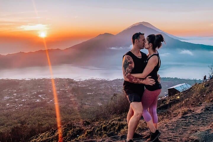 Mount Batur Trekking and Natural Hot Spring - All Inclusive Tour — photo 1 of 7