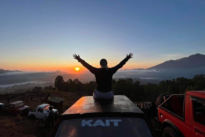 Mount Batur jeep Sunrise with Black lava Visit Tour — photo 1 of 9