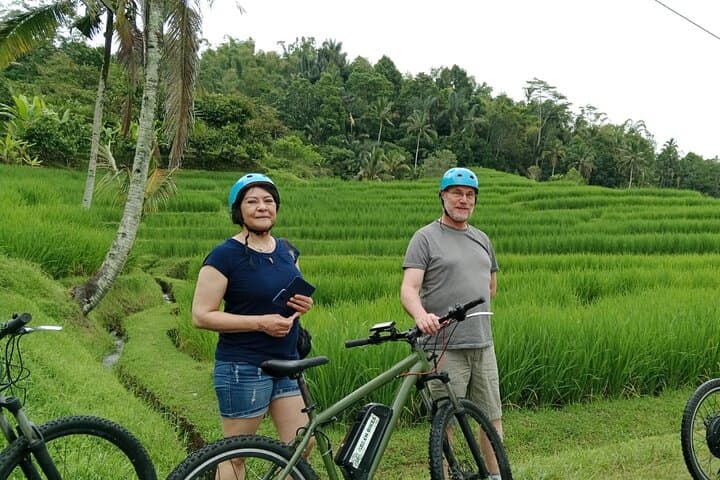 Jatiluwih full day e-bike cycling with lunch & trekking program — photo 1 of 10