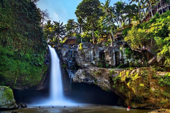 Bali Full-Day Tours : Waterfall and Ubud Destination Trip — photo 1 of 7