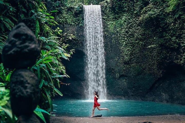Bali : Chasing Best Hidden Waterfall include All Entrance Fee — photo 1 of 7