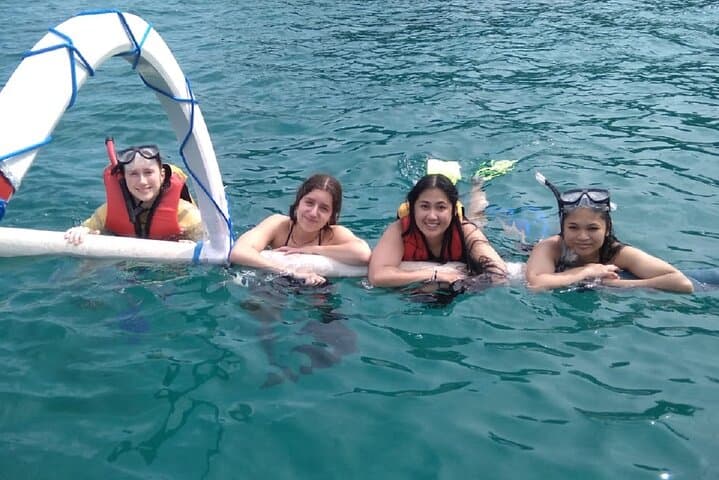 Bali Gate of Heaven & Private Blue Lagoon Snorkeling — photo 1 of 11