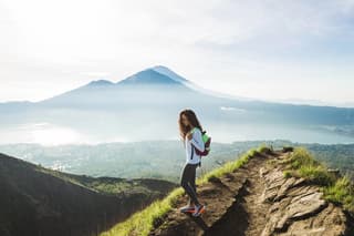 Bali day trip : Batur Sunrise Hike and Hot Spring All inclusive