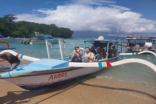 Blue Lagoon Snorkeling with Lunch and Private Transport