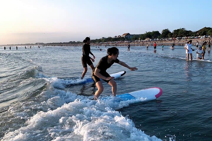 Kuta Beach Bali, 1 on 1 Surfing Lesson Orange Surf Bali — photo 1 of 8
