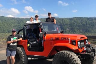 Mount Batur Sunrise Tour with 4x4 Jeep adventure