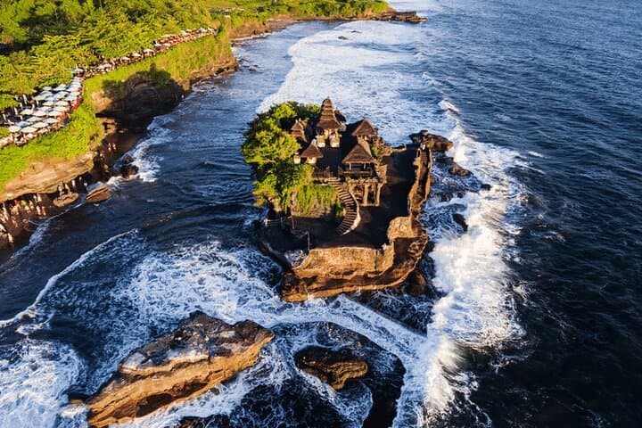 Full Day Ubud and Tanah Lot Tour: Monkey Forest, Temple & Sunset — photo 1 of 8