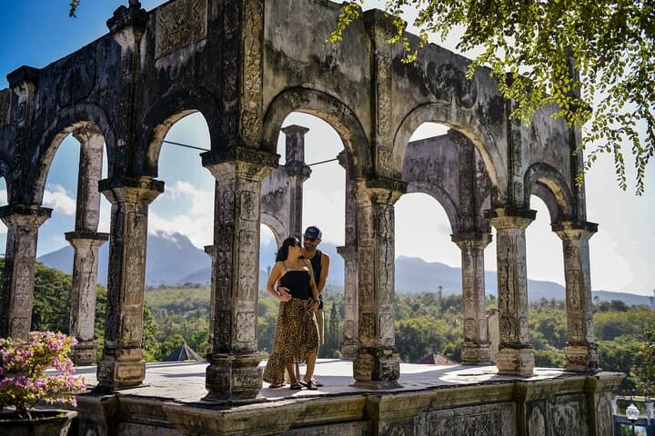 Bali Tirta Gangga, Taman Ujung, Tenganan Village and Beach — photo 1 of 14