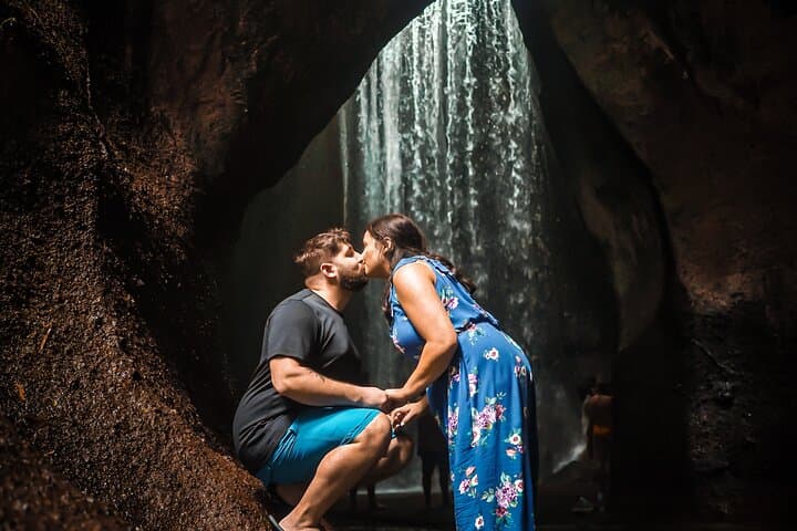 Bali Instagram Day Tour With Professional Photographer — photo 1 of 6