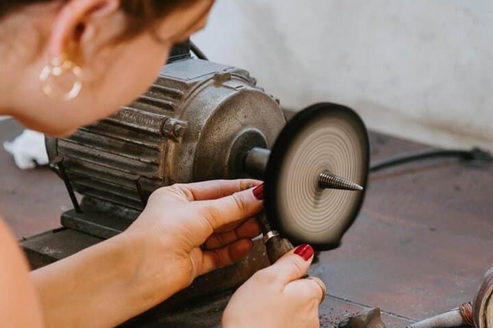 Uluwatu Bali Silver Jewelry Making Class — photo 1 of 9